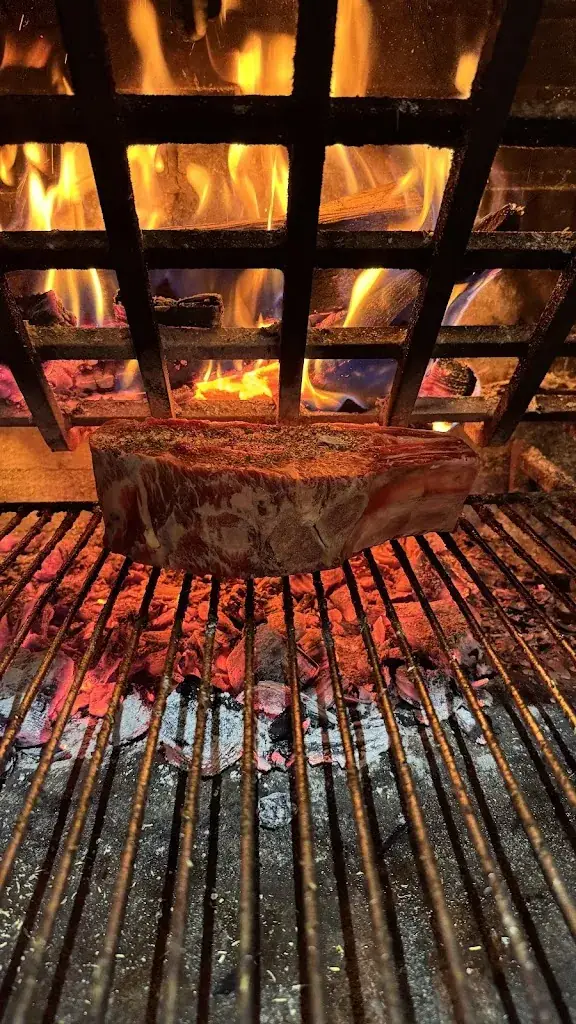 Celine India_La BANASTE_Saint-Étienne-de-Tinée_reseña