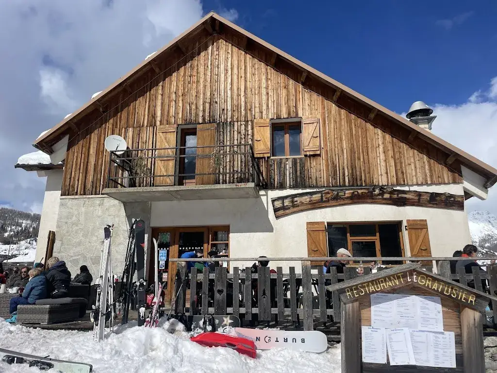 bo yu_Le Gratusier_Saint-Étienne-de-Tinée_recensione