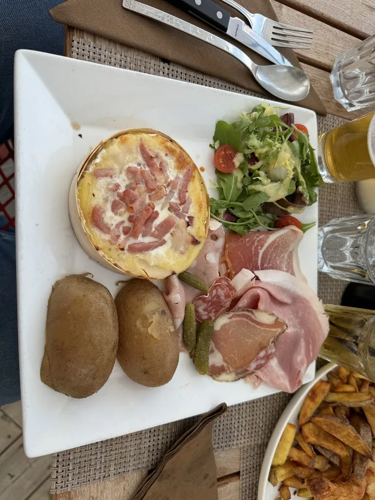 Menu_Le White_Saint-Étienne-de-Tinée_image_5