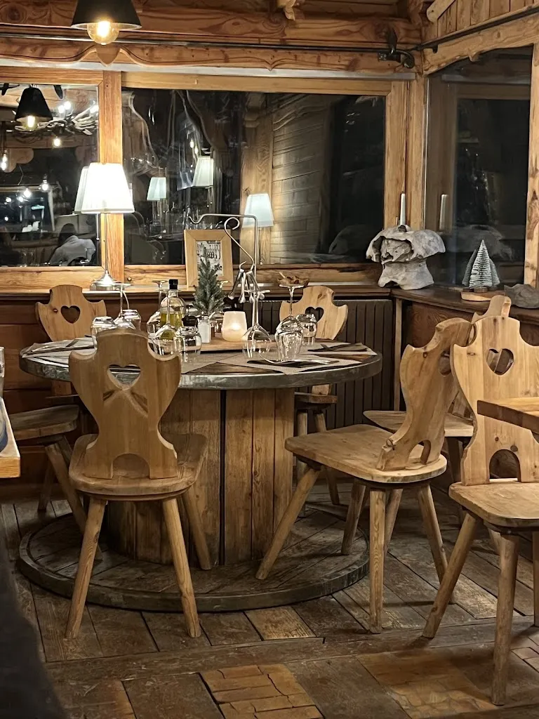 Le White_Saint-Étienne-de-Tinée_slider_image_3