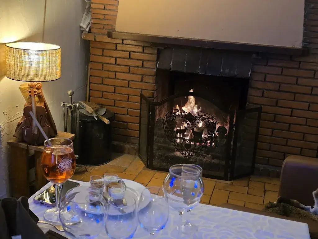 Roger Lajoie_HOTEL LE CHASTELLARES_Saint-Étienne-de-Tinée_review