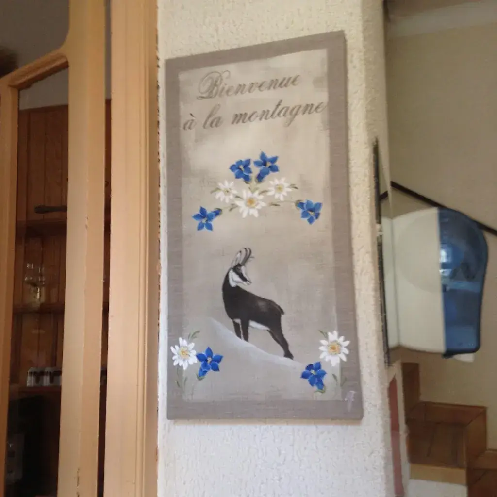 Chez Martine and Serge_Saint-Étienne-de-Tinée_slider_image_3