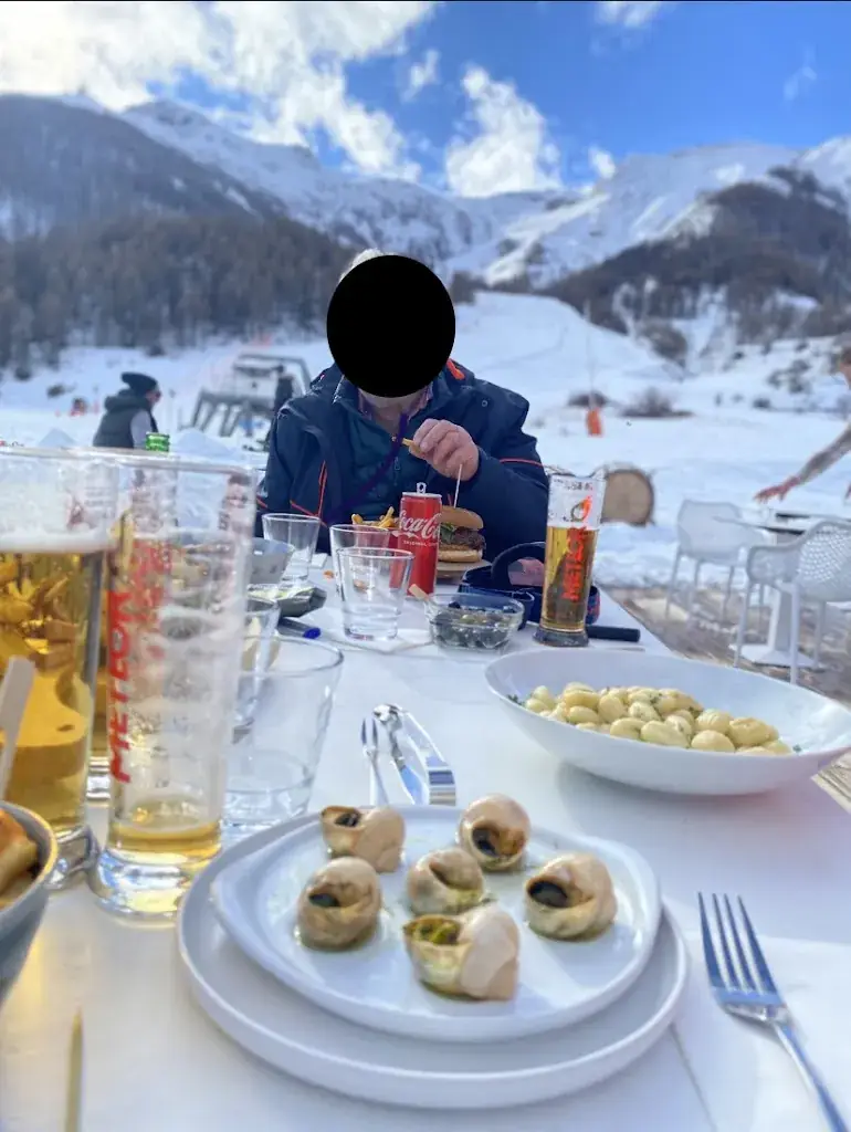 Becki Milton_Les Canailles Auron_06660_review