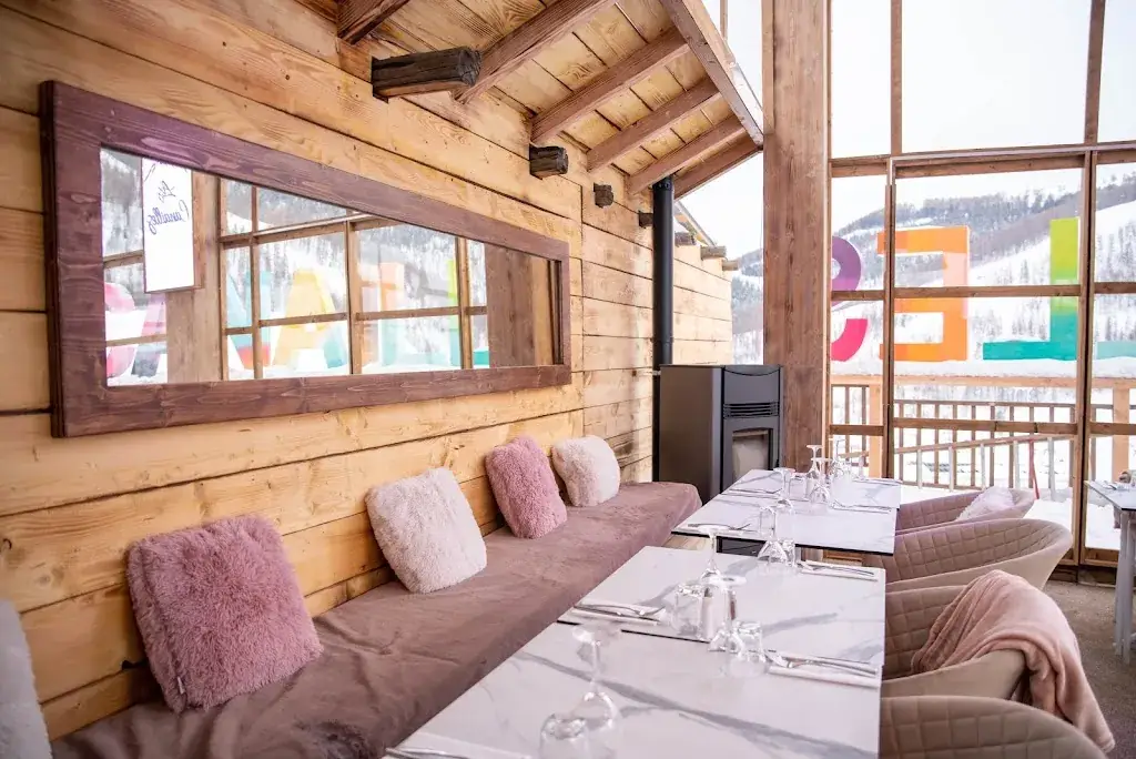 Les Canailles Auron ristorante a 06660
