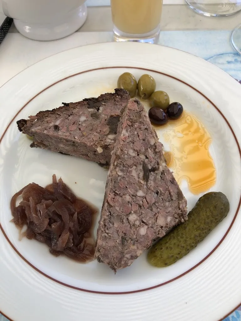 Yves. F_Restaurant Pratois_Saint-Dalmas-le-Selvage_Bewertung