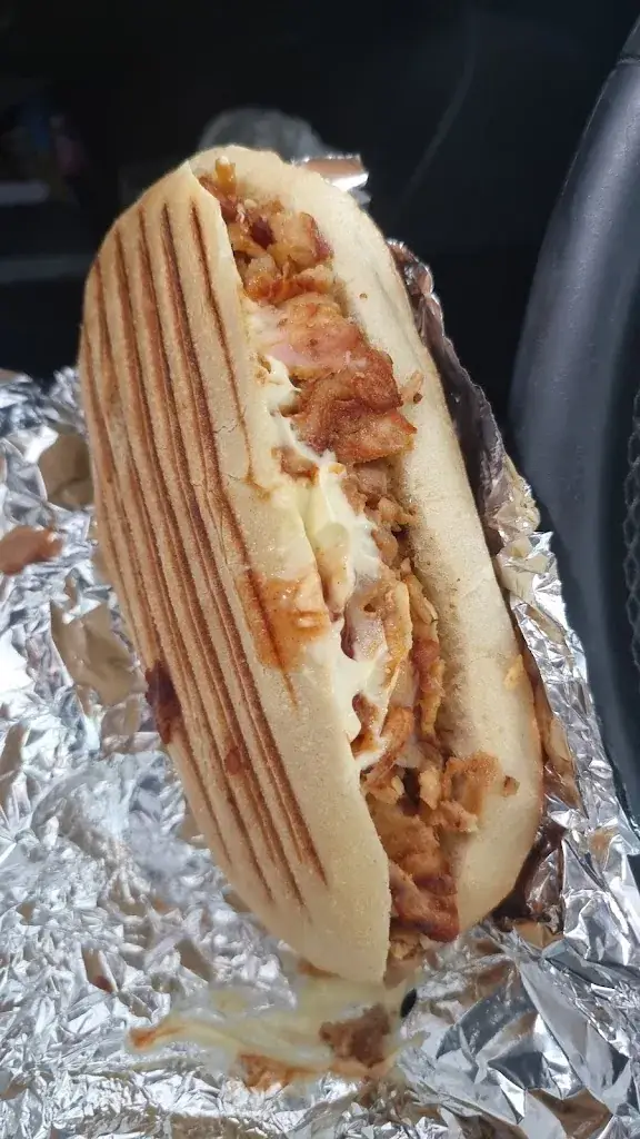 Ticoq974_STAR FOOD 2_Pont-du-Château_recensione