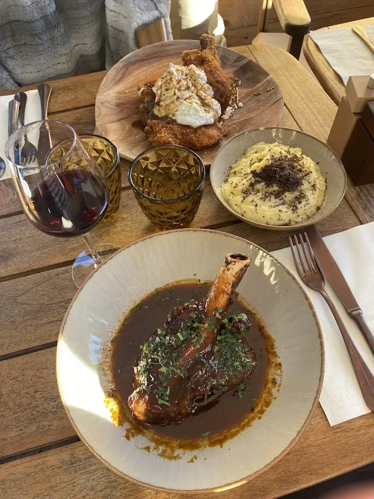 Restaurant Sauma Longue_Saint-Étienne-de-Tinée_slider_image_1