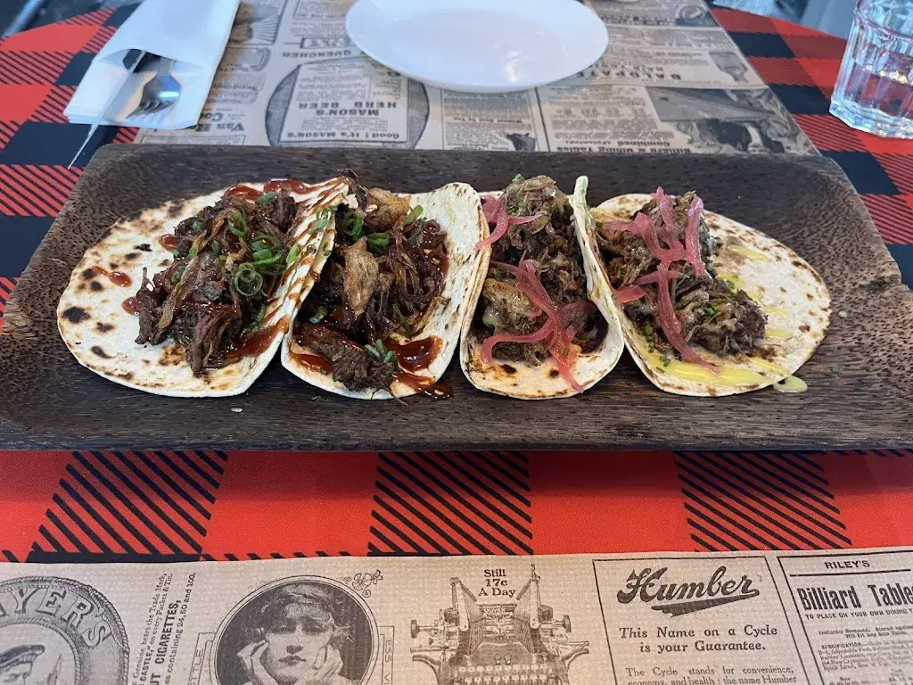 igor crea_SHACK AND CO_Saint-Jeannet_recensione