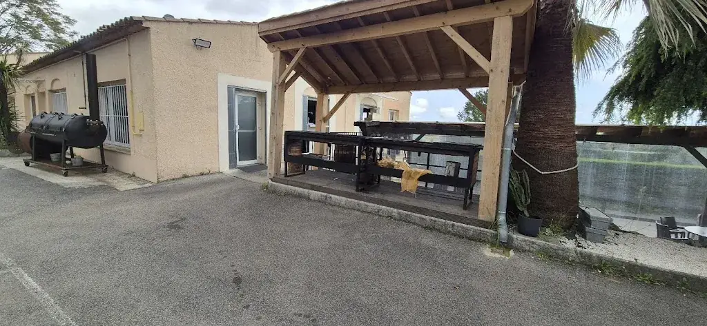 Nikolay Berenok_SHACK AND CO_Saint-Jeannet_recensione