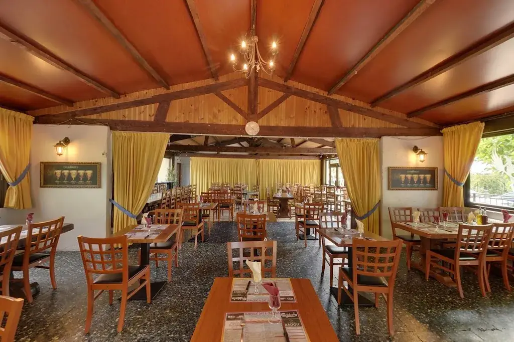 Auberge des 4 chemins_Saint-Jeannet_slider_image_3