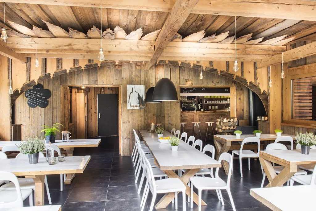 Milkhotel Restaurant in Arâches-la-Frasse