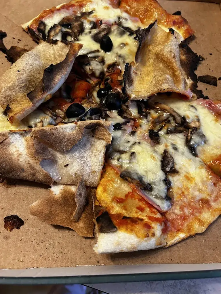 Le Kiosque à Pizzas Pont du Château_Pont-du-Château_slider_image_2