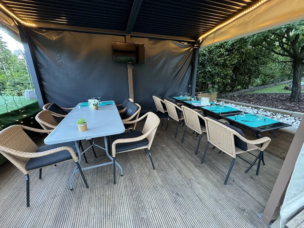 Mike Ambacher_Les pizzas du bastidon_Saint-Jeannet_recensione