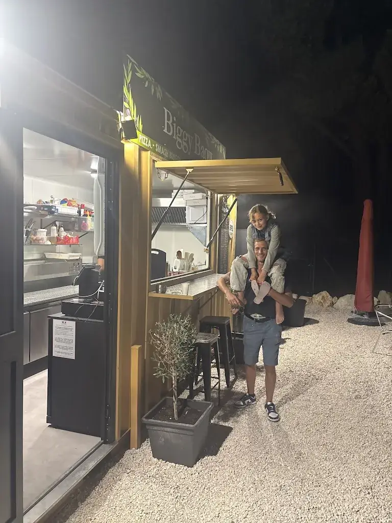 Tania Colibri_BIGGY BAOU_Saint-Jeannet_review