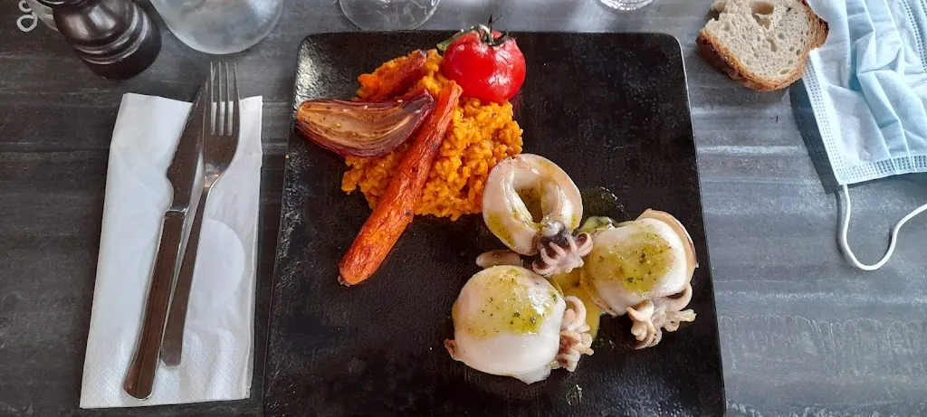 Le Mystic_Saint-Just_slider_image_2