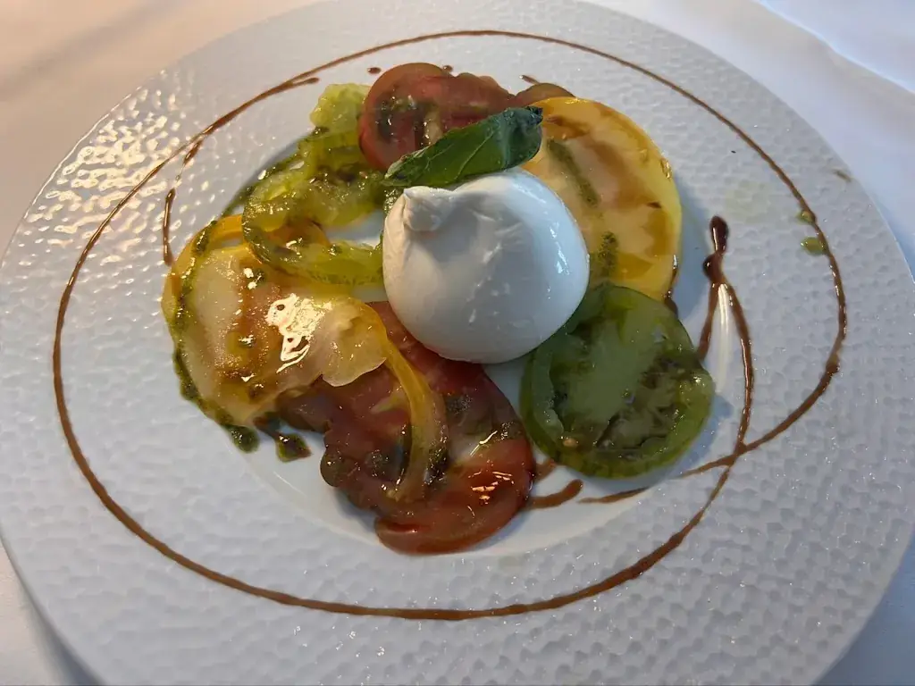 Charlotte Lin_Leedy's_Saint-Laurent-du-Var_review