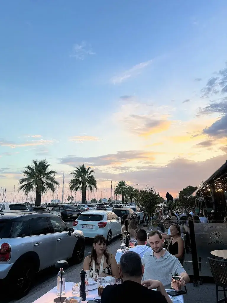 Erica Xie_Leedy's_Saint-Laurent-du-Var_review