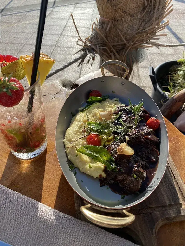 Menu_La Cabane Saint Laurent du var_Saint-Laurent-du-Var_image_7