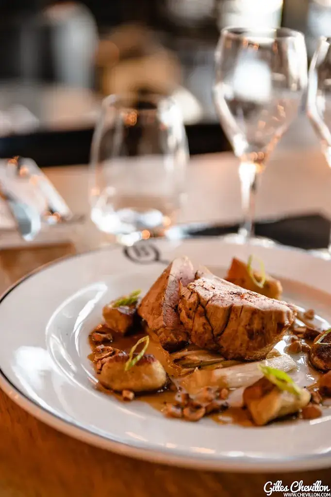 Bistro-quai_Saint-Laurent-du-Var_slider_image_3