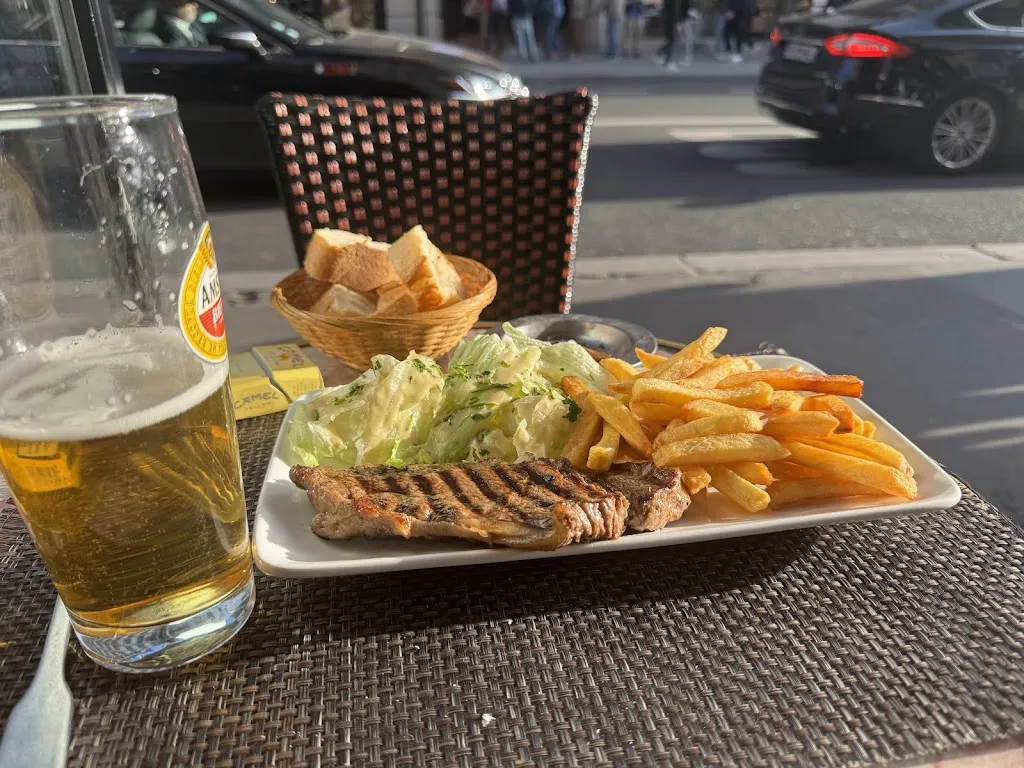 Café Saint Lazare_Paris_slider_image_2