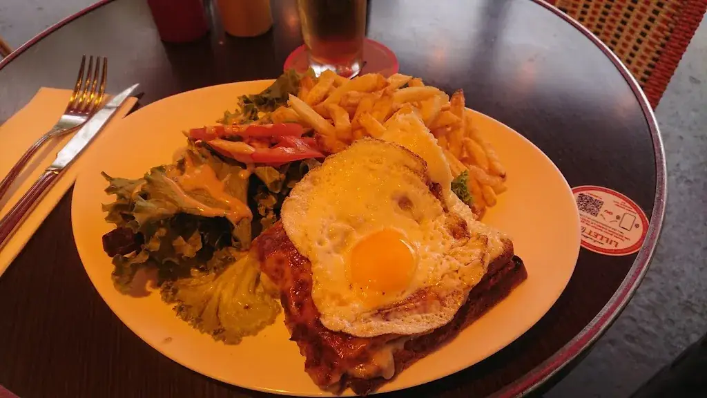 Nigel Southworth_Le Comptoir de l'Europe_Paris_review