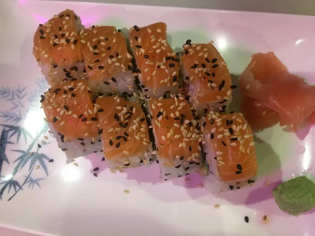 Yookoso_Paris_slider_image_3