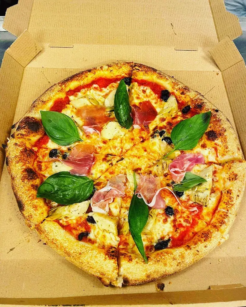 Chez Seb & Jess - Pizza Rossi_Saint-Marc-Jaumegarde_slider_image_3