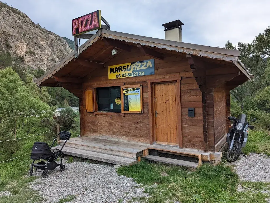 Marsu Pizza_Saint-Martin-de-Queyrières_slider_image_2