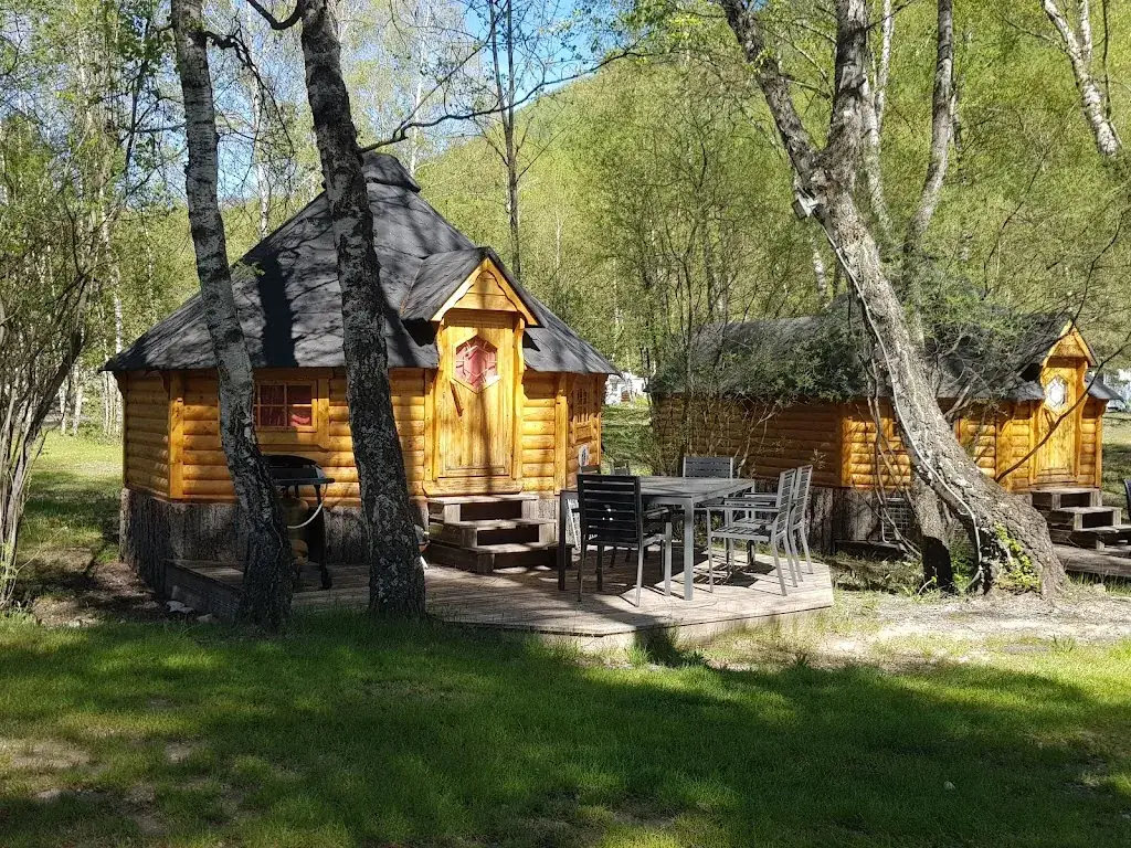 Camping Caravaneige the Iscle Prelles restaurant in Saint-Martin-de-Queyrières