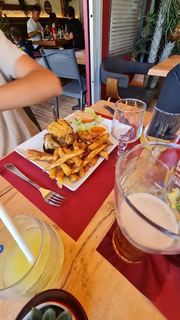 Gabriel Gheorghe_Bistrot Du Port SAINT MANDRIER_Saint-Mandrier-sur-Mer_recensione