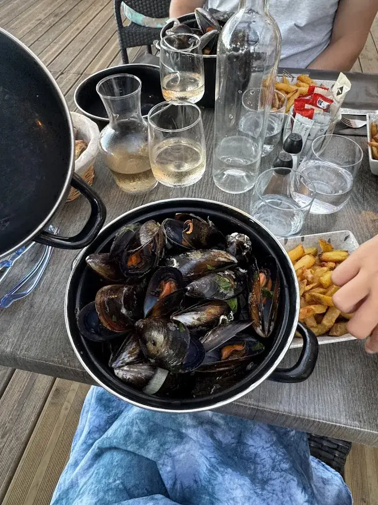 Nozomi_Le Charly plage_Saint-Mandrier-sur-Mer_review