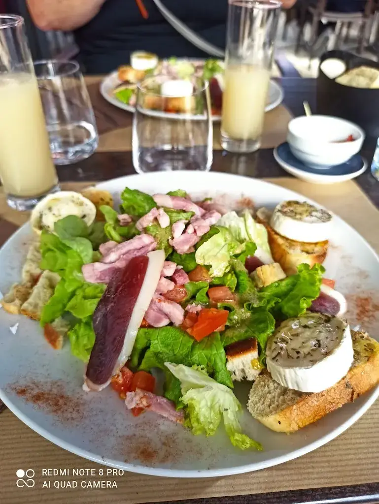 Menu_Restaurant les reflets du Périgord /chez titi_Saint-Mitre-les-Remparts_image_9