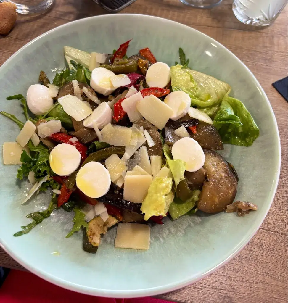 TRATTORIA Le New Way_Saint-Mitre-les-Remparts_slider_image_3