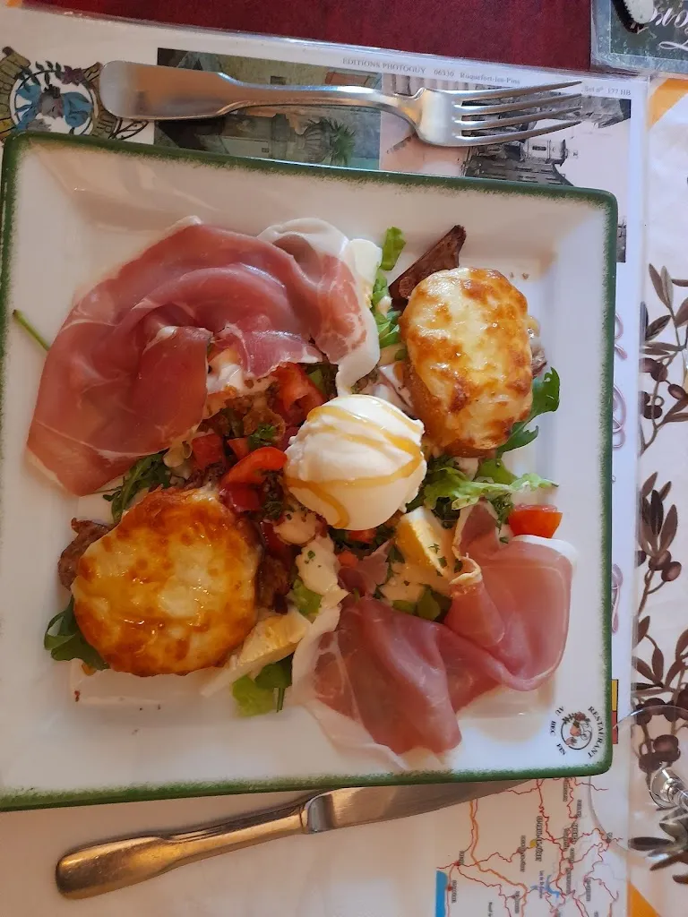 Antoine Go_AU BEC FIN TRAITEUR chez Alain_Saint-Paul-en-Forêt_review