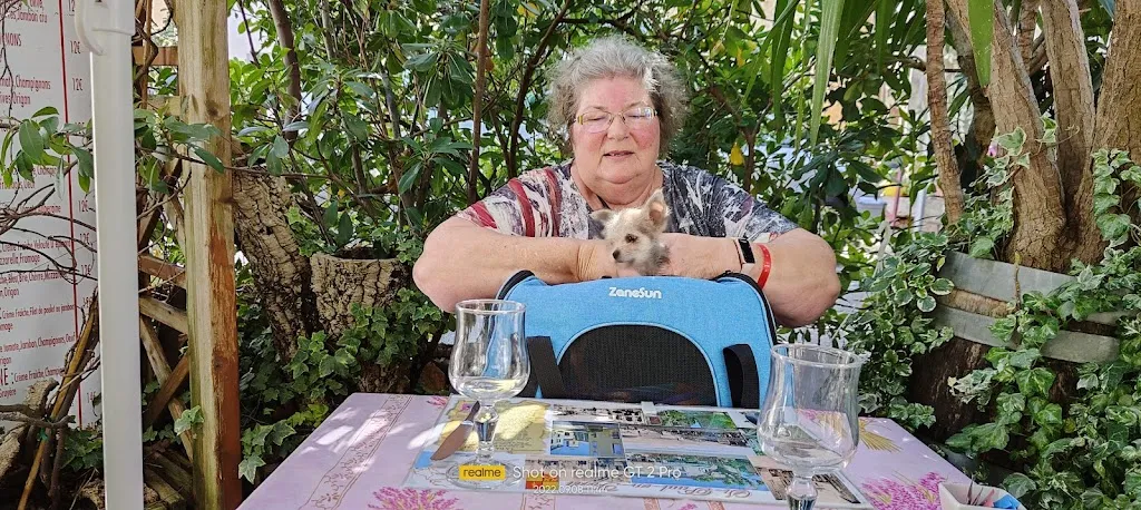 phil Teychenné_AU BEC FIN TRAITEUR chez Alain_Saint-Paul-en-Forêt_review