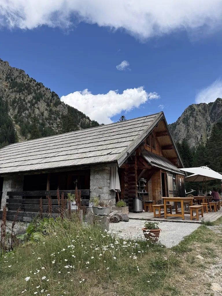 Tiah Bertero-rimbaud_Restaurant L'alpage_Saint-Martin-Vésubie_review