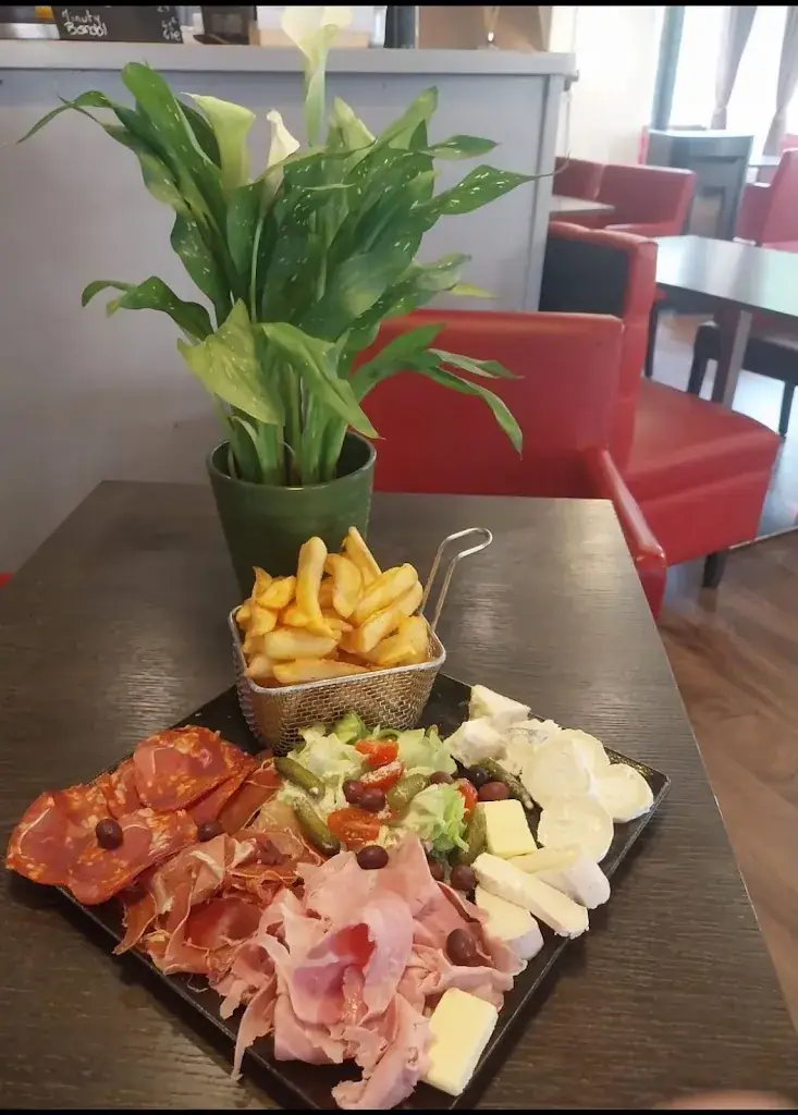 Brasserie Les Alpes_Saint-Martin-Vésubie_slider_image_3