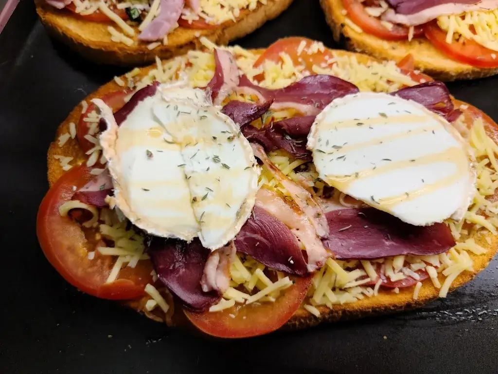 Boulangerie la petite suisse_Saint-Martin-Vésubie_slider_image_3