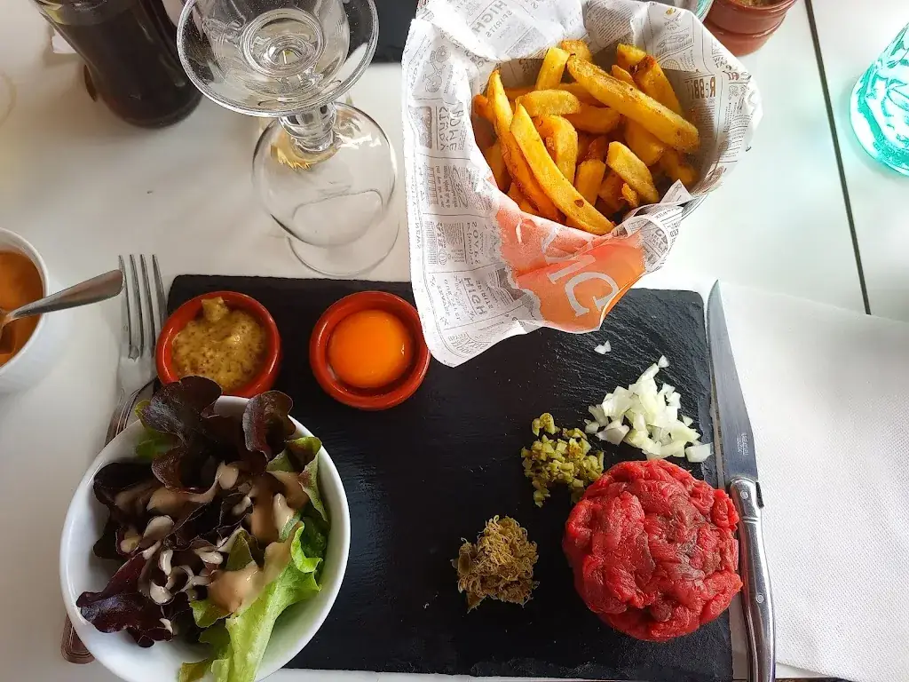 Menu_Café de la Roche_Quincié-en-Beaujolais_image_2