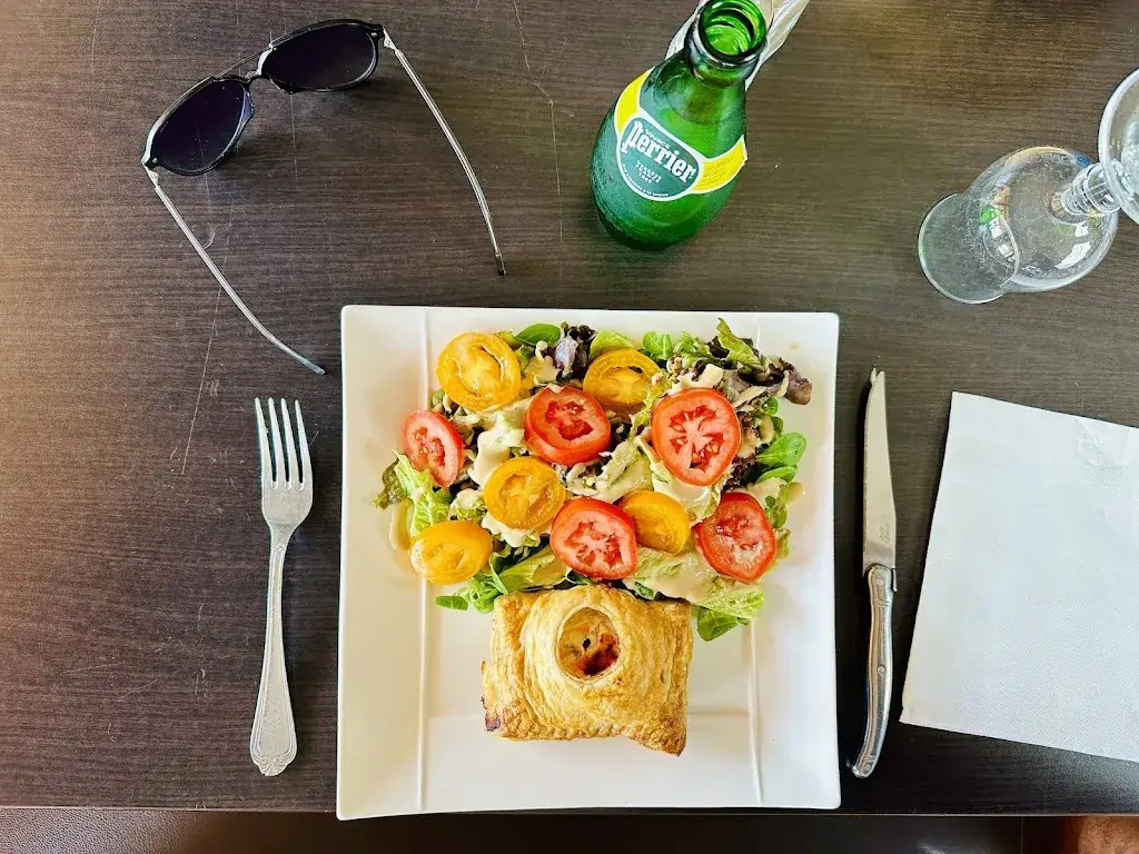 Pascal Cosson_Café de la Roche_Quincié-en-Beaujolais_review