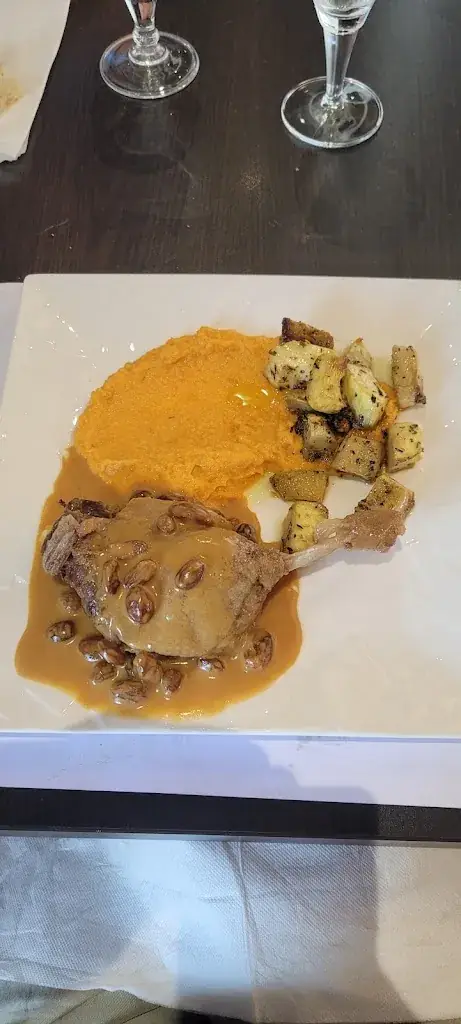 Christophe Untereiner_Café de la Roche_Quincié-en-Beaujolais_review