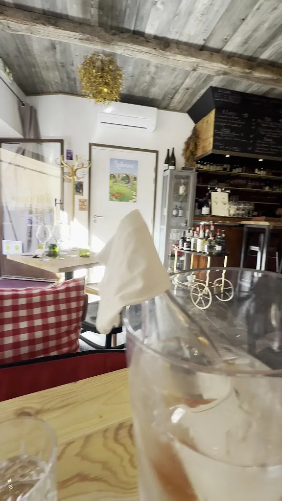 Magnum - Table de Sommeliers en Luberon - St Saturnin les Apt_Saint-Saturnin-lès-Apt_slider_image_2