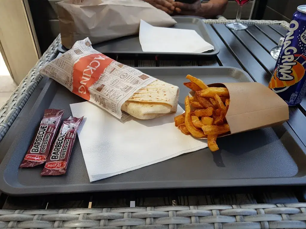 Menu_La Terrasse_Saint-Saturnin-lès-Avignon_image_6