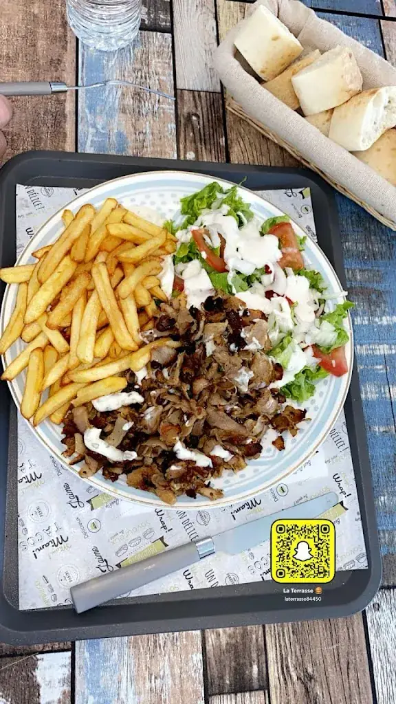 La Terrasse_Saint-Saturnin-lès-Avignon_slider_image_3