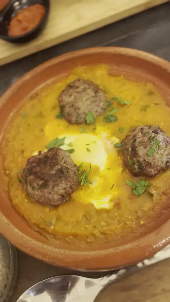 Palace grill_Saint-Martin-de-Crau_slider_image_2