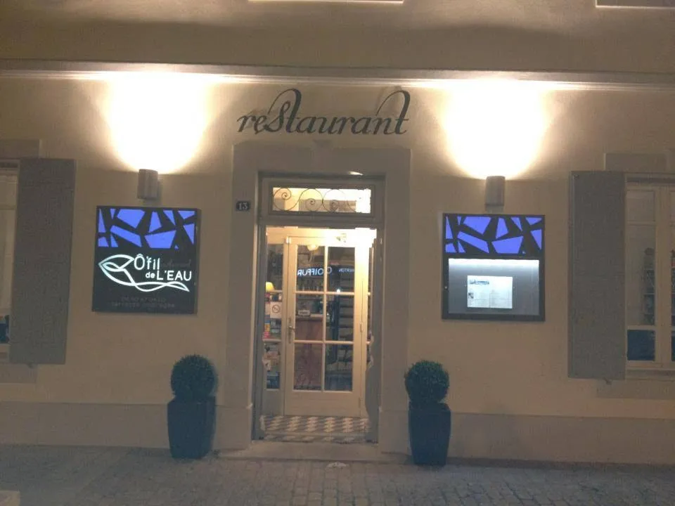 Ô Fil de l'eau Restaurant in Saint-Martin-de-Crau