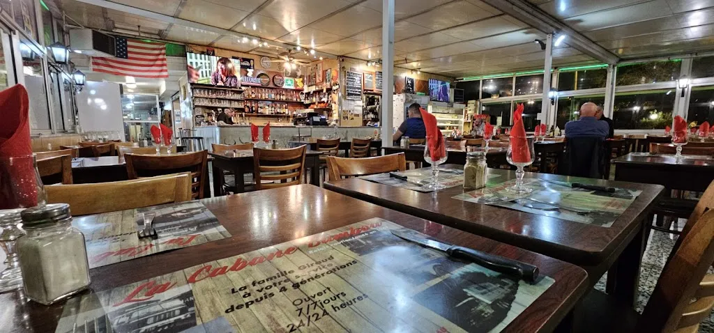 Horea Stefan Danciu_Relay Road Shack Bamboo_Saint-Martin-de-Crau_recensione