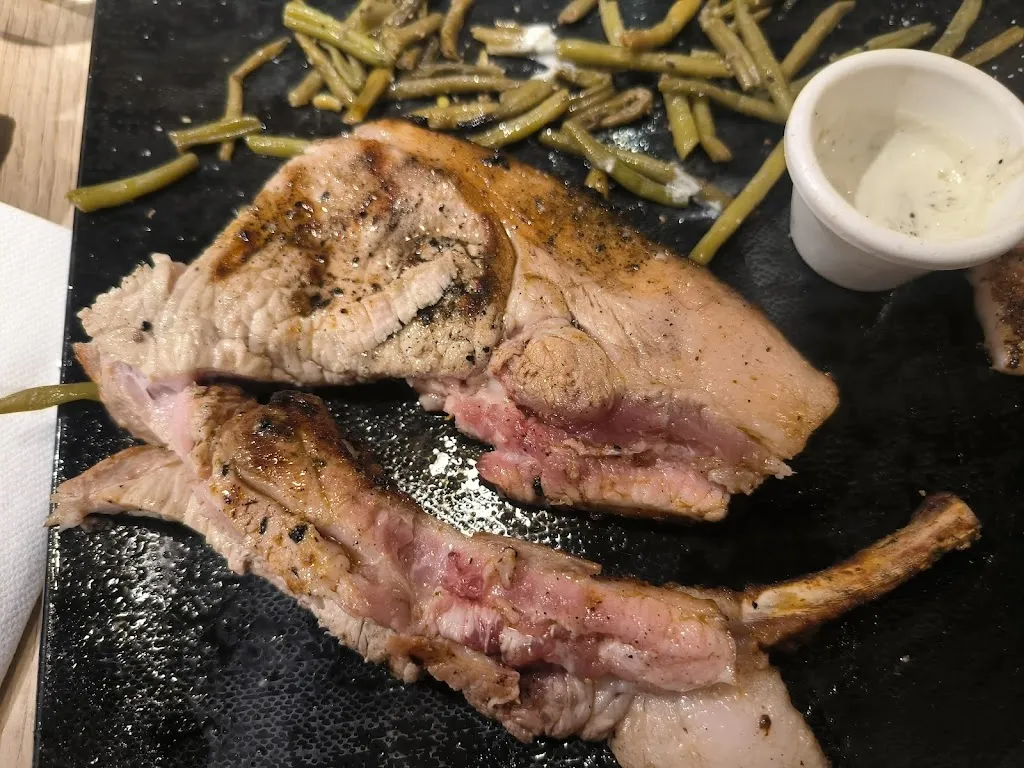 Alain Marion_Tonton Gust Saint-Martin-de-Crau_Saint-Martin-de-Crau_recensione