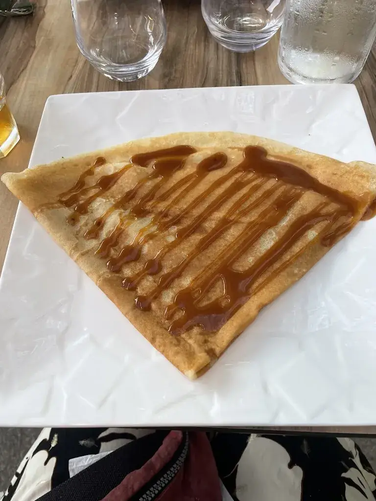 Bea Chatain_L'instant Partagé_Saint-Martin-de-Crau_Bewertung