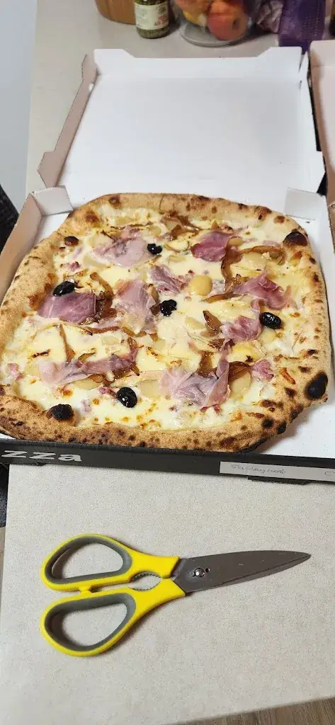 Menu_Pizza Véro_Saint-Martin-de-Crau_image_5